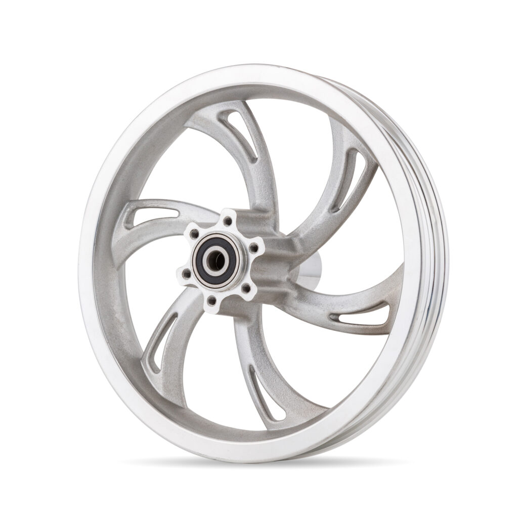 גלגל אופניים חשמליים בעיצוב מודרני, מתאים לתחזוקה ותיקון של אופניים וקורקינטים חשמליים.