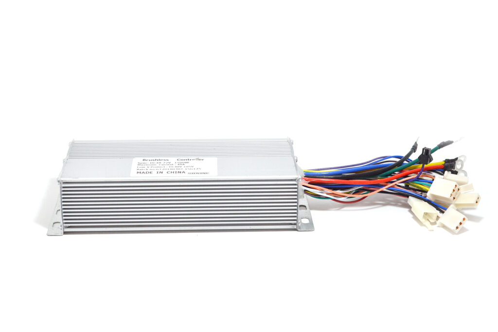 בקר ללא פחמים לאופניים חשמליים, מתאים לתחזוקה ותיקון של מערכות חשמליות.