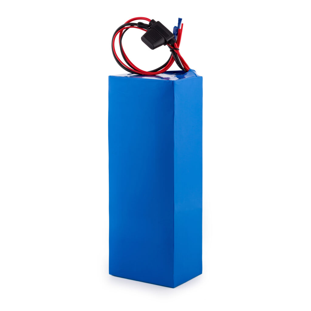 סוללה כחולה לאופניים חשמליים, חיונית לטיפול ותחזוקה נכונה של רכבים חשמליים.